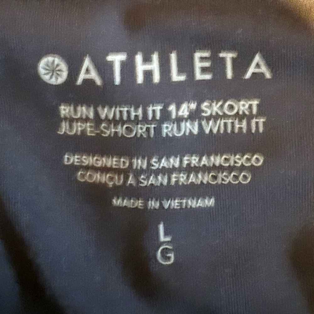 Athleta Run With It 14 Skort - Picture 3 of 3